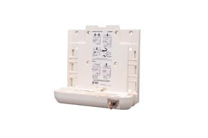 BD LOCKING WALL BRACKET FOR 5.4 QT COLLECTOR-305447, Cs