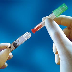 BD SYRINGE, 10ML, TWINPAK™ DUAL CANNULA DEVICE, FOR USE WITH INTERLINK®, ABBOTT LIFESHIELD® OR SAFELINE® SYSTEMS -303393, Cs